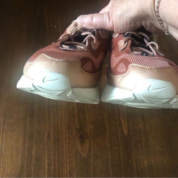 Nike Air Max 200 “Holiday Sparkle” Women’s shoes. Size 8.5. - Picture 12 of 15